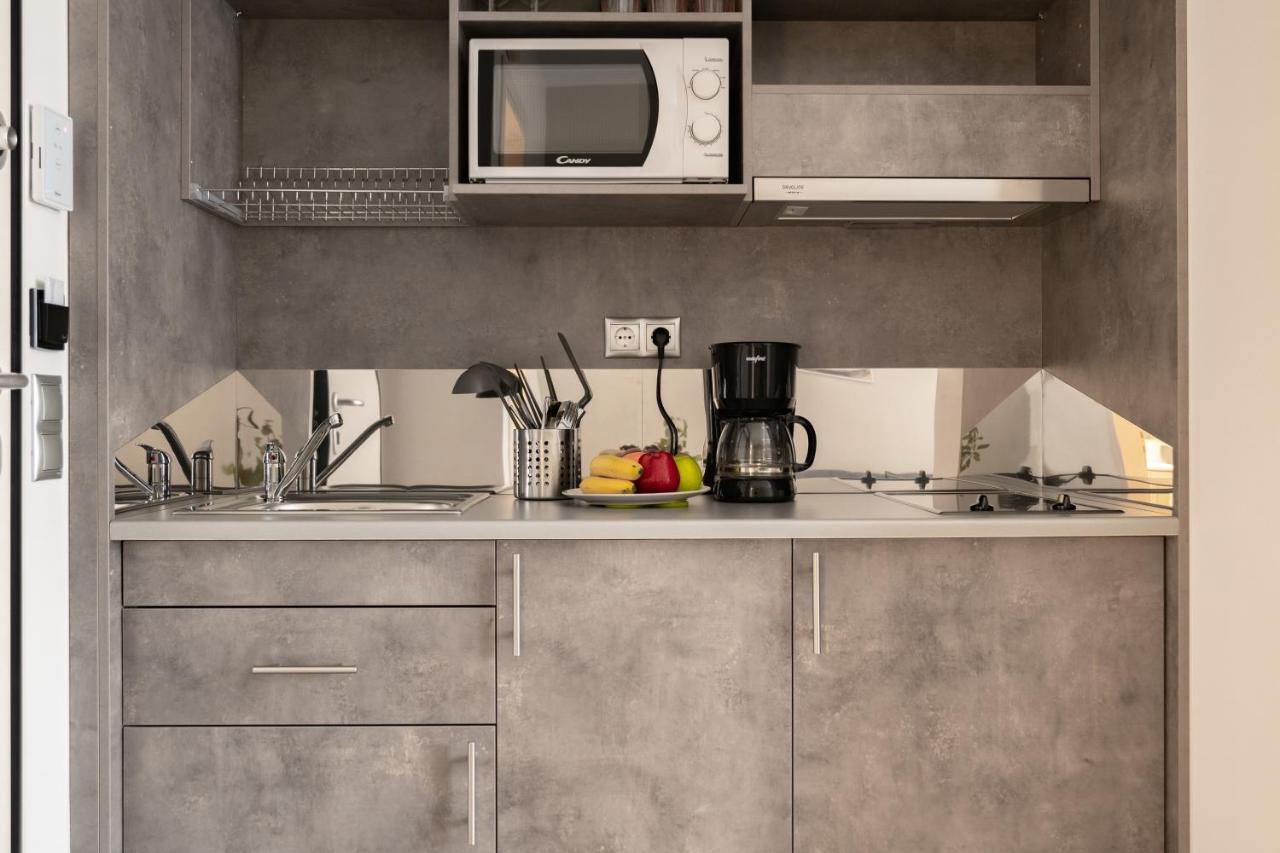 A12 Pristine 1bedrooom Flat Near Parthenon In Athens' Heart Apartment